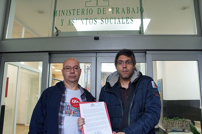 2016 05 24 ProtestaPrecariedadeLaboralInspeccionTraballoVigo10.JPG